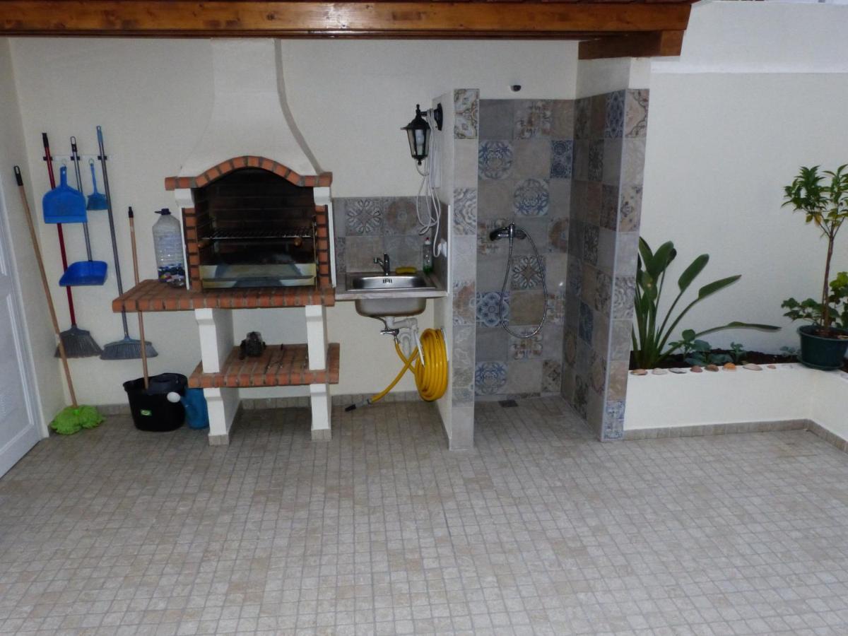 House Of Orchids With Patio Appartement Vila Real de Santo António Buitenkant foto