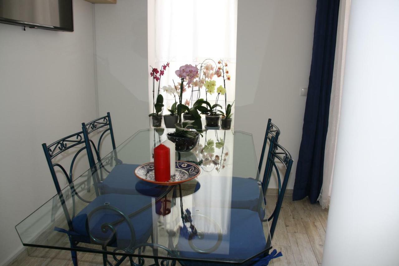 House Of Orchids With Patio Appartement Vila Real de Santo António Buitenkant foto